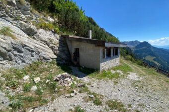 Review: Berghut in de Zwitserse Alpen￼